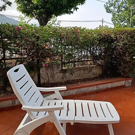 Grazioso Appartamento A Tortora